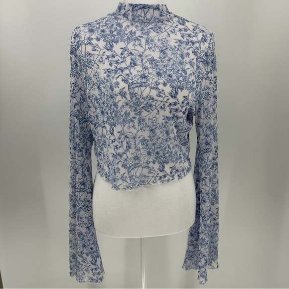 Sheer Blue Floral Cropped Mesh Top Bell Sleeves Coquette‎ Cottagecore Blouse - Picture 3 of 5